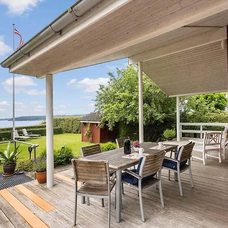 Fy166-middelfart-skrillinge-strand-100 Hébergement de vacances *