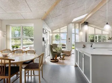 Fy166-middelfart-skrillinge-strand-100 Ferienhaus