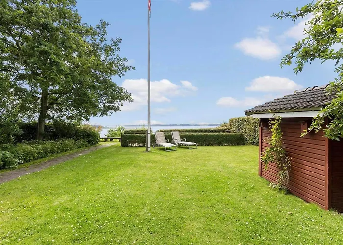 Fy166-middelfart-skrillinge-strand-100 Middelfart