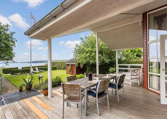 Fy166-middelfart-skrillinge-strand-100 * Middelfart